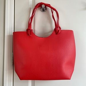 Red Neiman Marcus slouchy shoulder bag / purse